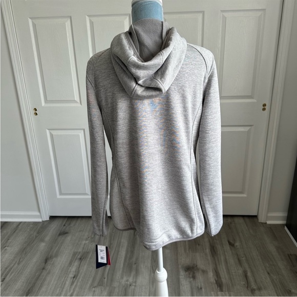 🆕 Reebok jacket 🧥 - Picture 4 of 14